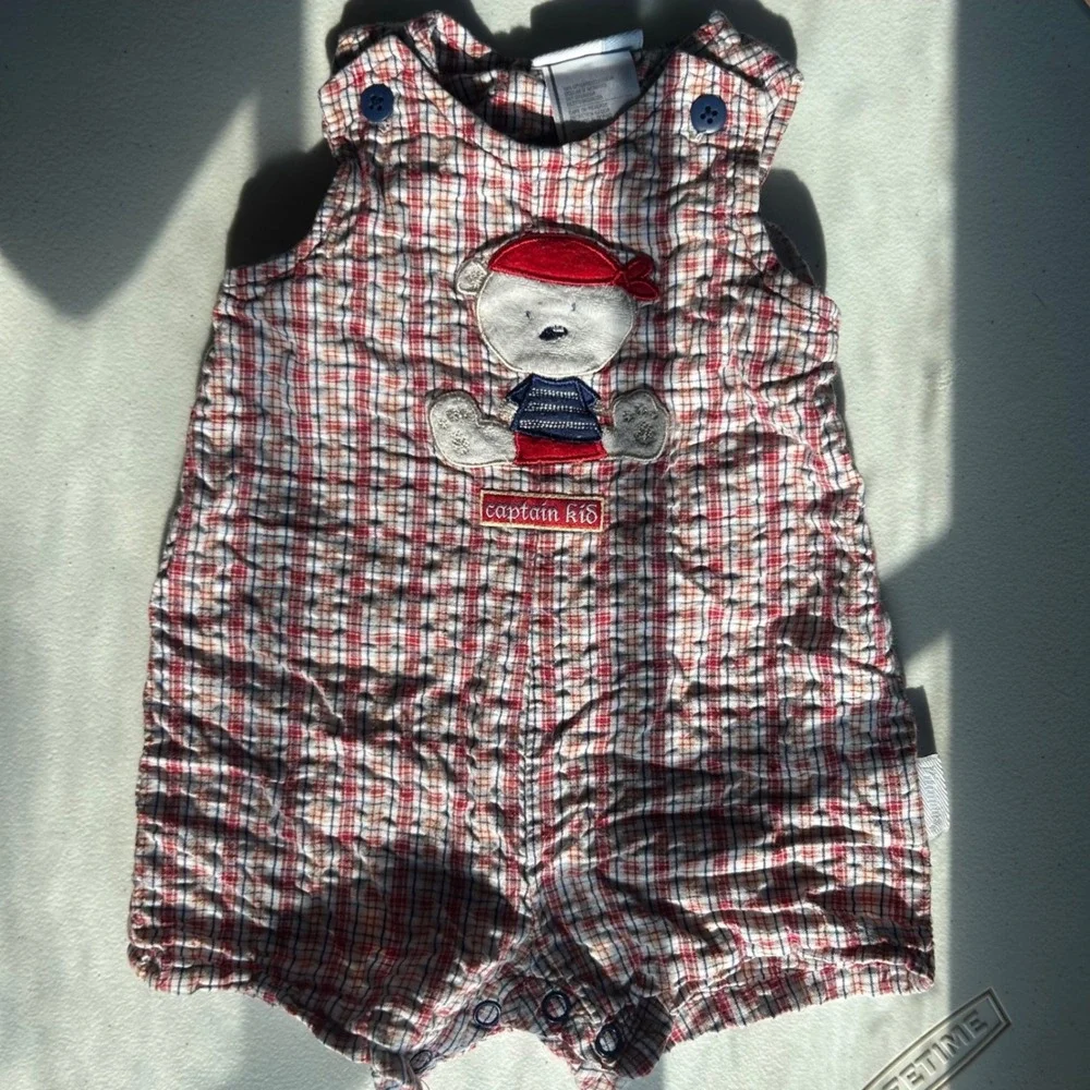 Vitamins Baby Bear Plaid Seersucker Romper Baby Boy 9M Red Blue Nautical